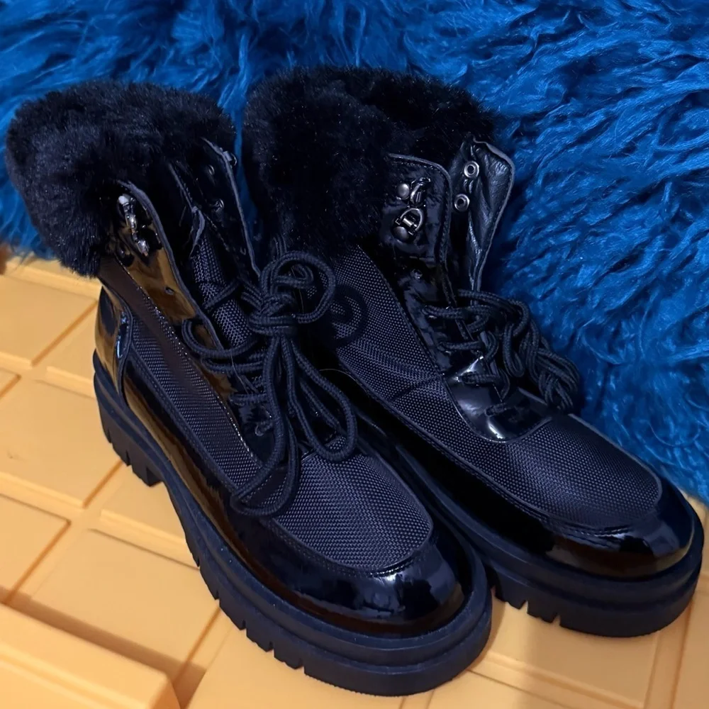 Olivia Miller Black Fur-Lined Winter Boots